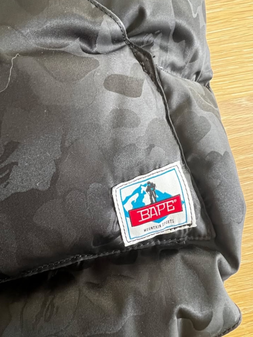 Bape X Rocky Mountain Vest - Picture 2 of 5